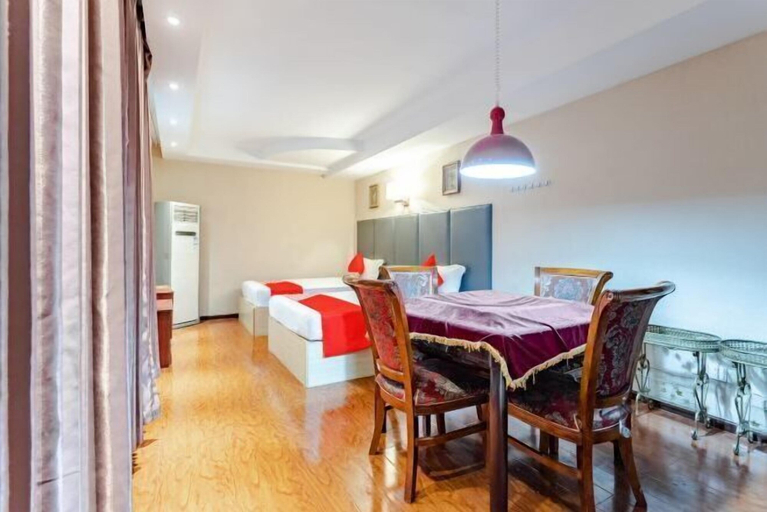 Room 4, Huifeng Business Hotel, Chongqing