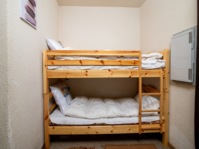 Room 4, Stay Near Pra Loup Ski, Alpes-de-Haute-Provence