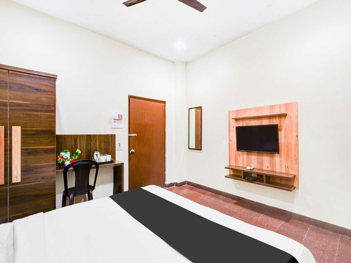 Room 3, Collection O Townvilla Guesthouse, Ranga Reddy