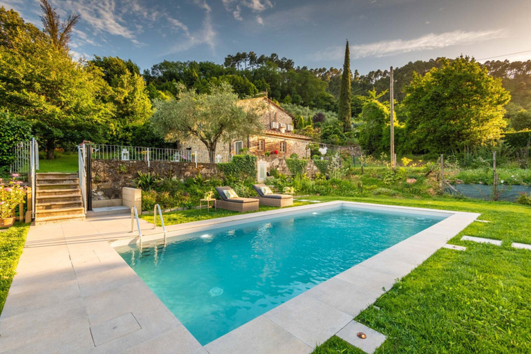 Pool 4, Farmhouse in Lucca With Private Pool, Lucca