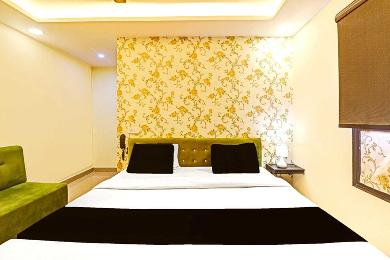 Room 4, Hotel O RTO Office Bareilly, Bareilly
