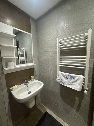 Bathroom 3, Sandra 1, Nabeul