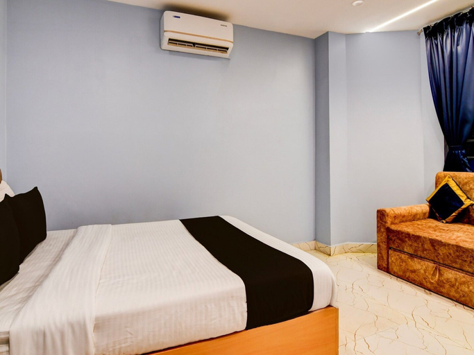 Room 5, Townhouse Lighthouse Beach Puri, Puri