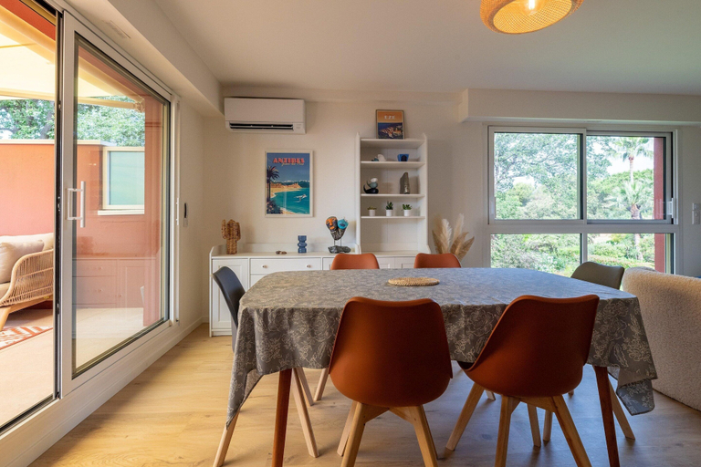 Dining, Sea-view Duplex for Family, Alpes-Maritimes