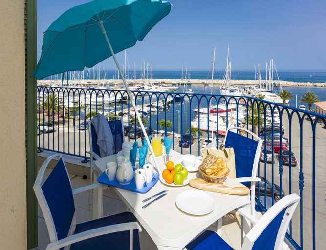 Balcony 3, Seaview Holiday Home in Solenzara, Corse-du-Sud