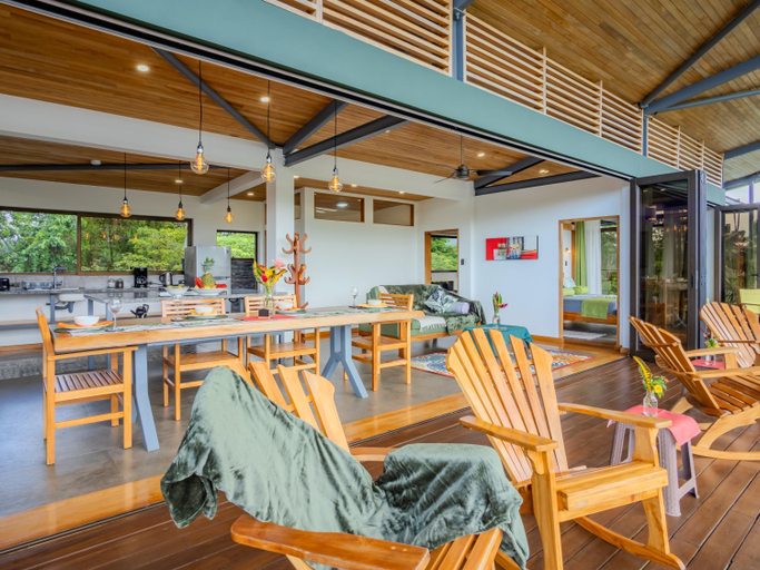 Food & Drinks 3, Southern Drake Lodge, Osa