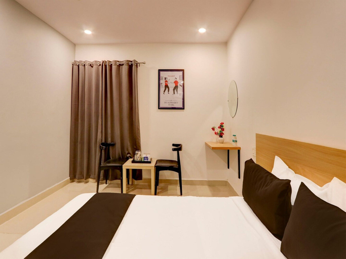 Room 2, Collection O De Alphabet Hotel Ecil, Ranga Reddy