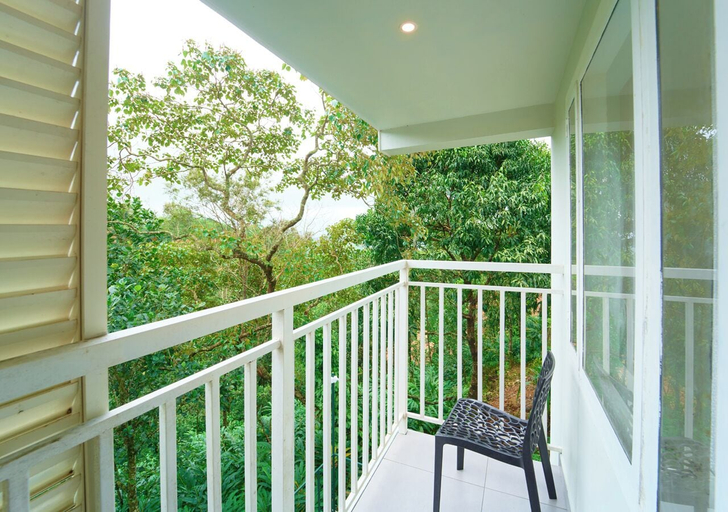 Property grounds, Choice Holidays Resort by VOYE HOMES, Idukki