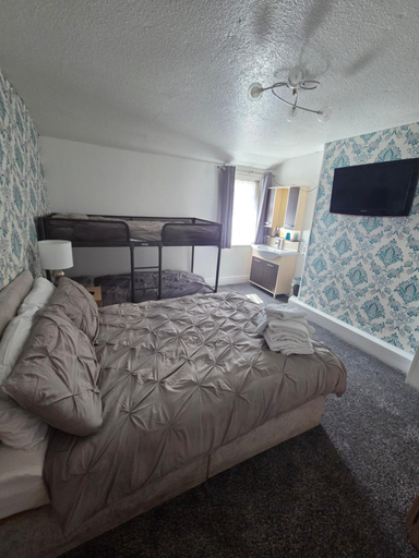 Bedroom 4, Martell's Hotel, Blackpool
