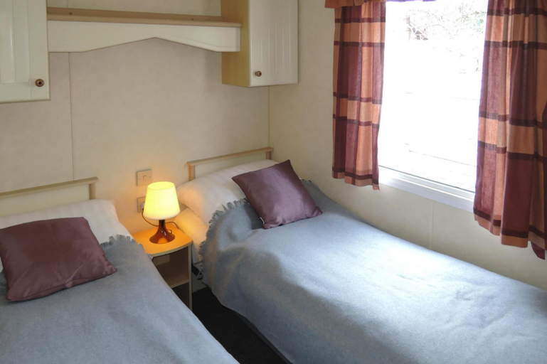Bedroom 2, Mobile Home in Kolczewo With a Terrace, Kamień