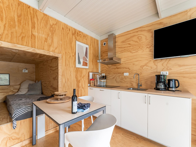 Private kitchen 5, Comfortable Holiday Home in Den Ham With Garden, Twenterand