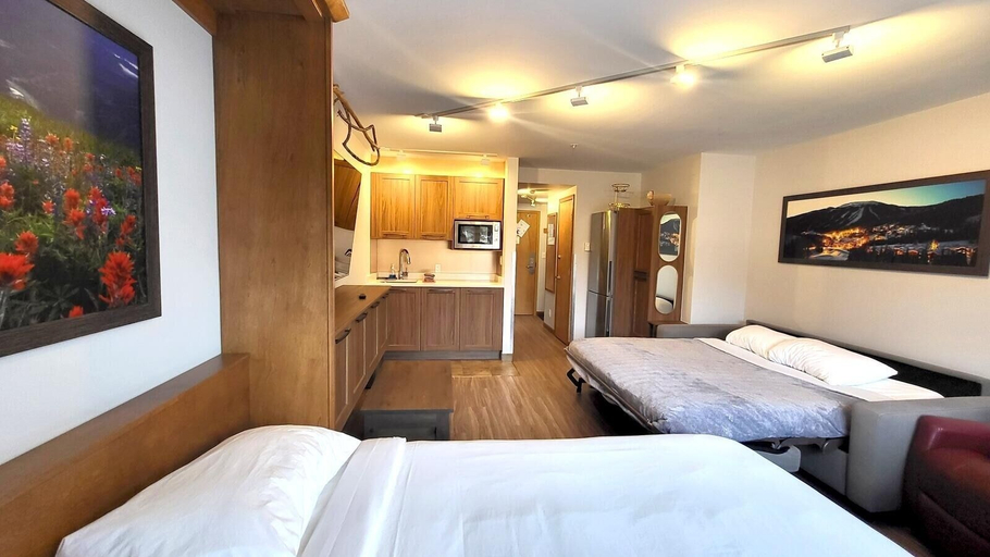 Room 2, Cahilty #316 Home, Thompson-Nicola