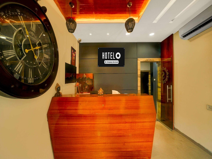 Reception 3, Hotel O Vrindavan Palace Colony, Indore