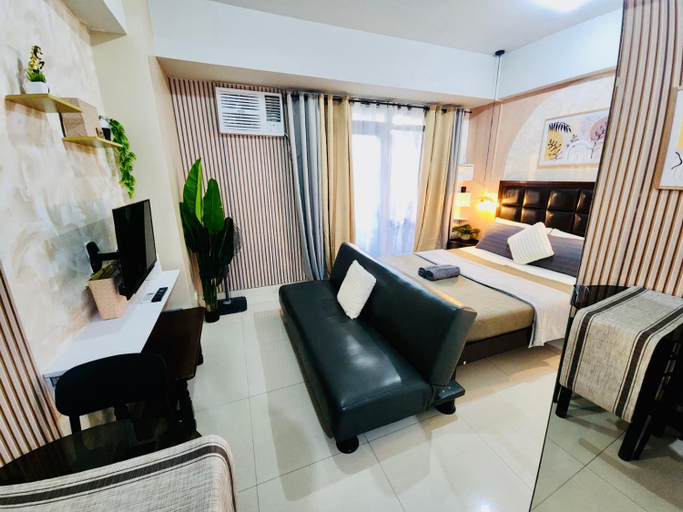 Bedroom 2, Workcation Low Floor Studio Condo 300 mbps - Manhattan Heights TA4N, Quezon City