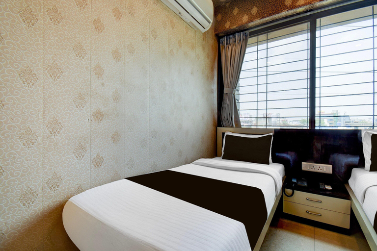 Room 3, Townhouse Chakan Midc Pune Renuka Executive, Pune