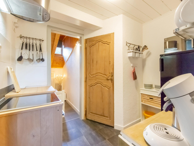 Bathroom 3, Apartment With a Shared Sauna in Bichlbach, Reutte