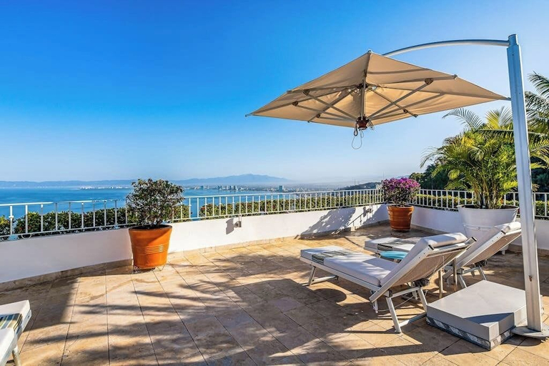Terrace/patio 5, Partial Ocean-view Suite With 3 Pools, hot Tub, spa & Balcony, Puerto Vallarta