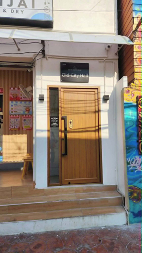 Exterior detail, Old City Hall Contactless Check In, Phra Nakhon