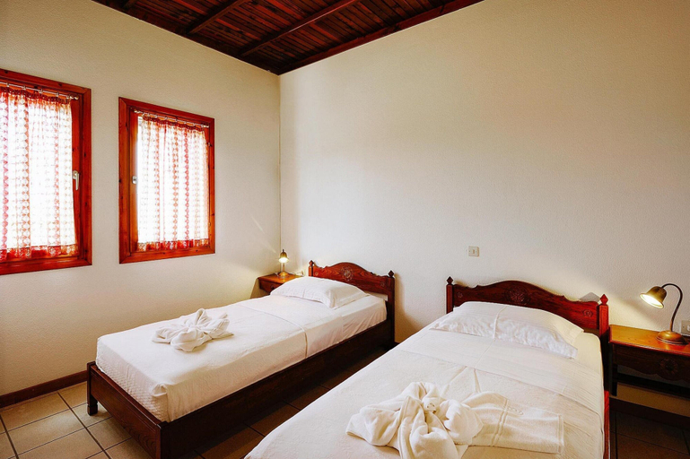 Room 3, Gerakini Holiday Home With a Balcony, Central Macedonia