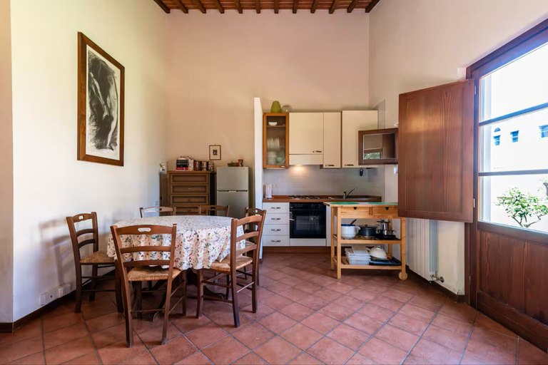 Dining 5, Apartment in Laterina With Garden, Arezzo
