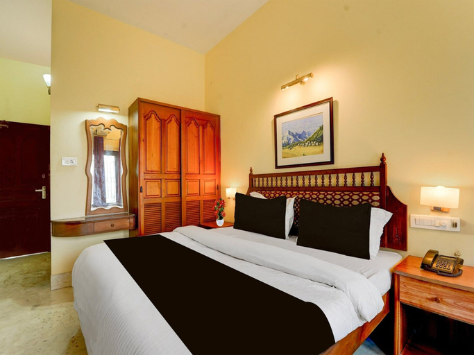 Room 3, Classic Cochin Residency, Ernakulam