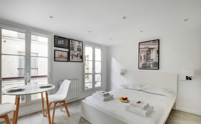 Bedroom 3, Intimate Apartment - 2P - Le Marais, Paris