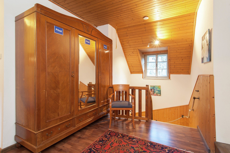 Reception 4, Large Modern Holiday Home in Hermagor-pressegger See/carinthia With Pool, Hermagor
