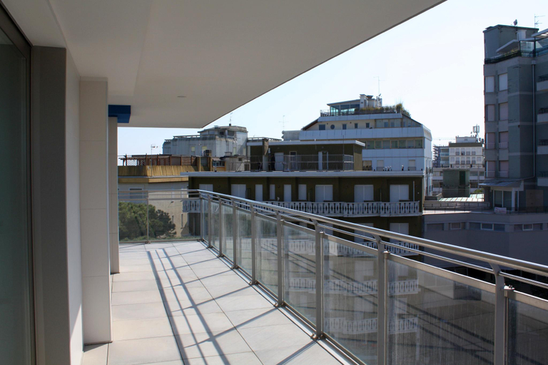 5, Lignano apartment with parking, Udine