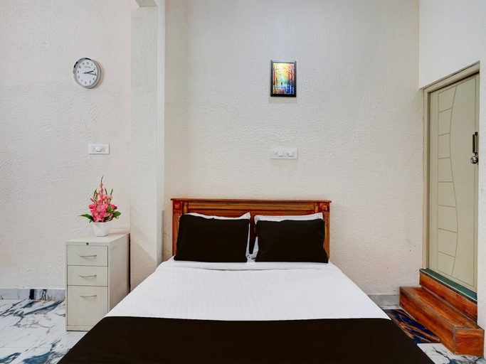 Room 2, Super Collection O Madavara Metro Station, Bangalore