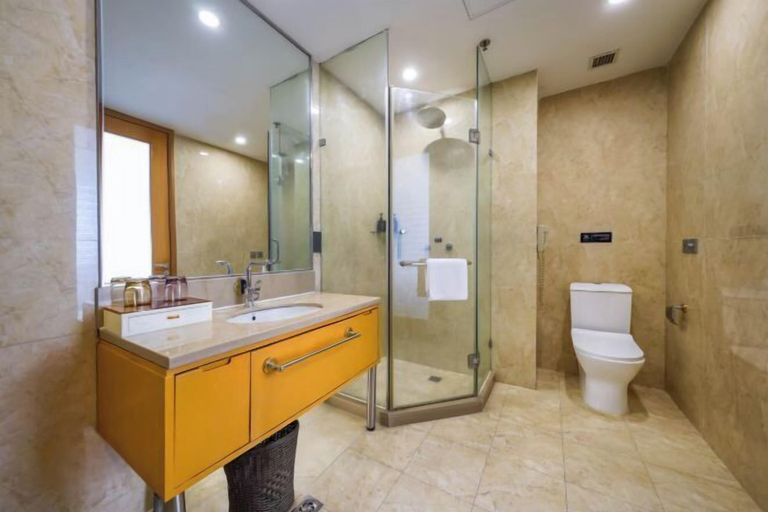 Bathroom 3, Elong Hotel, Shenyang