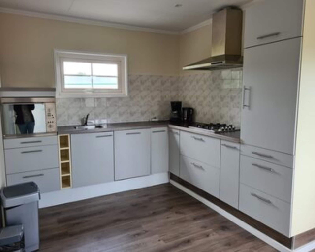 Private kitchen, Chalet for 4 People, Fully Equipped, Aa en Hunze
