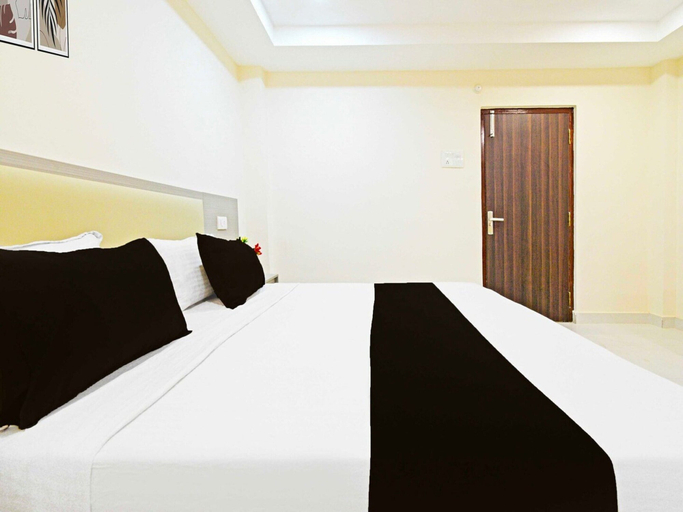 Room 2, Hotel Sanath Nagar Near Railway Station, Ranga Reddy