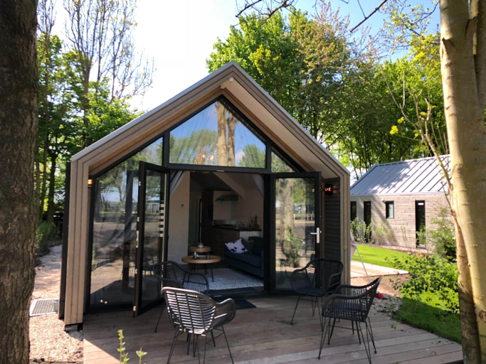 Primary image, Atmospheric Chalet on the Veluwemeer