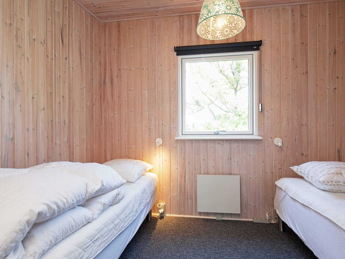Bedroom 3, 4 Star Holiday Home in Struer, Struer