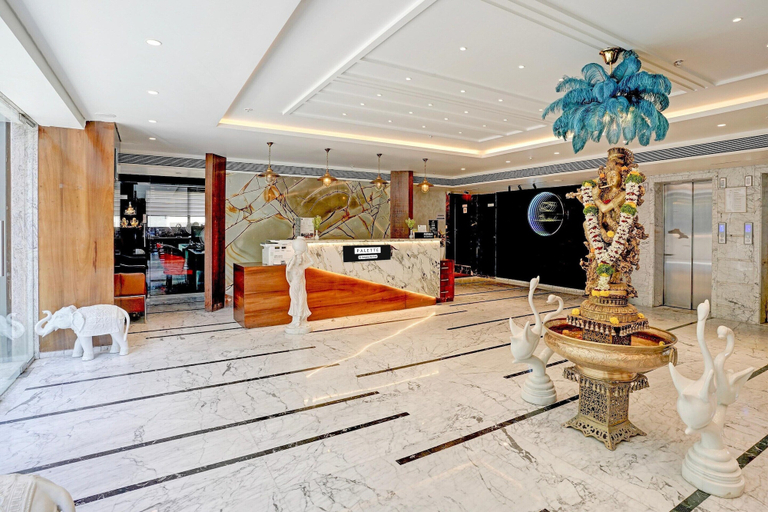 Reception 4, Palette Magarpatta City, Pune