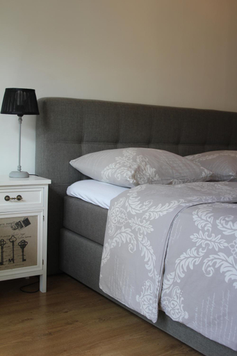 Bedroom 3, Slapen & Smullen, Swalmen