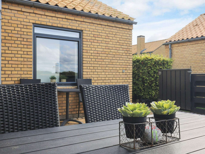 Interior 3, Holiday Home- Free Water Park Access, Middelfart