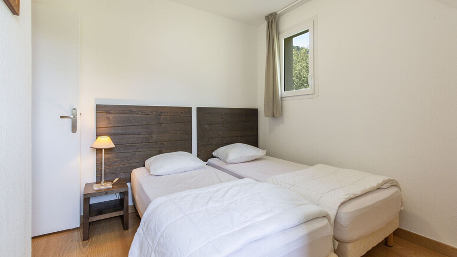 Room 5, Alpine Retreat in Loudenvielle, Hautes-Pyrénées