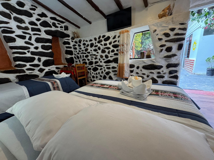 Room 4, Killari B&B, Urubamba