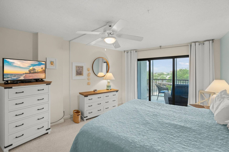 Bedroom 3, Harbor Towers 3rd Fl 1 Bedroom Pool View, Sarasota