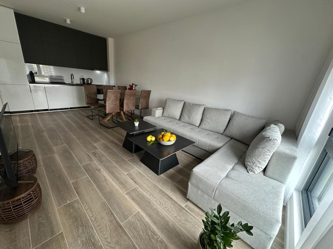 Others 2, Boulevard Apartments Meti