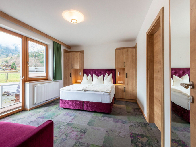 Bedroom 4, Apartment in Wald Near Zillertal Arena, Zell am See