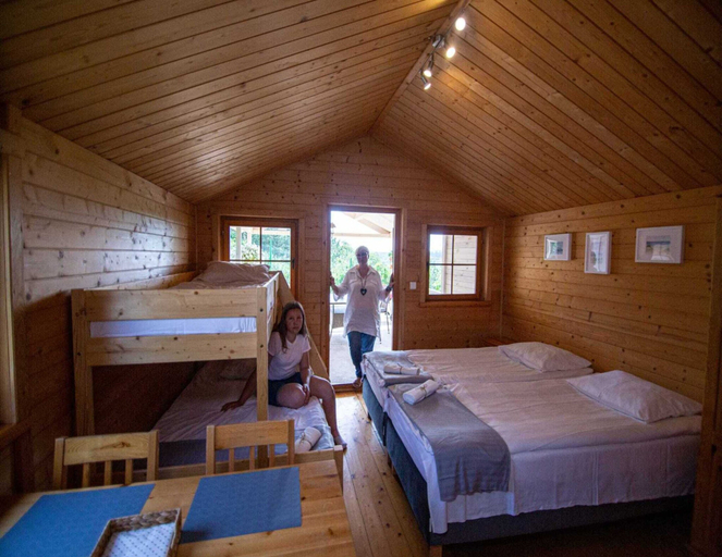 Room 2, Bungalow in Miedzyzdroje With a Terrace, Kamień