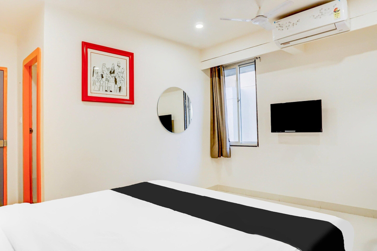 Room 5, Classic Hadapsar Formerly Savali Inn, Pune