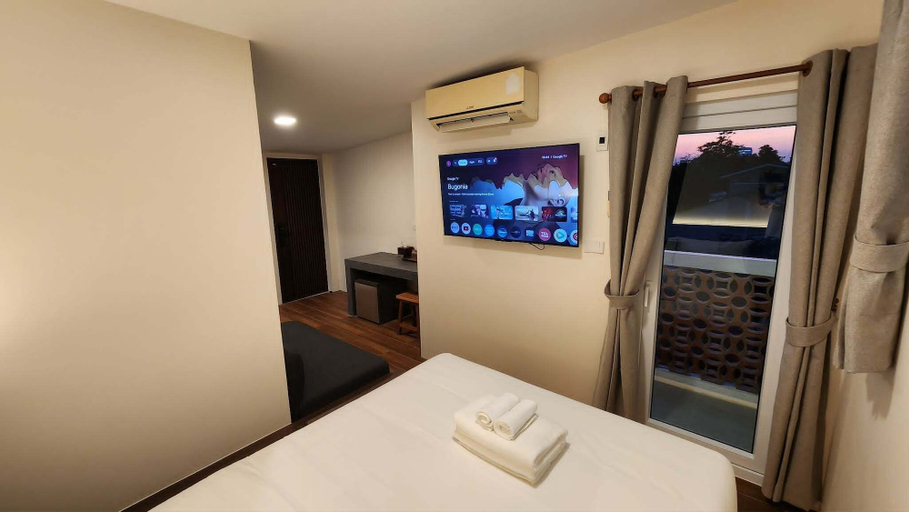 Room 5, Old City Hall Contactless Check In, Phra Nakhon