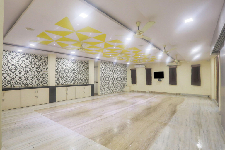 Interior 4, Super Townhouse Jabalpur Railway, Jabalpur