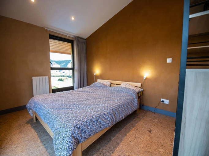 Room 4, Mountain-view Eco-friendly Cottage, Alpes-de-Haute-Provence