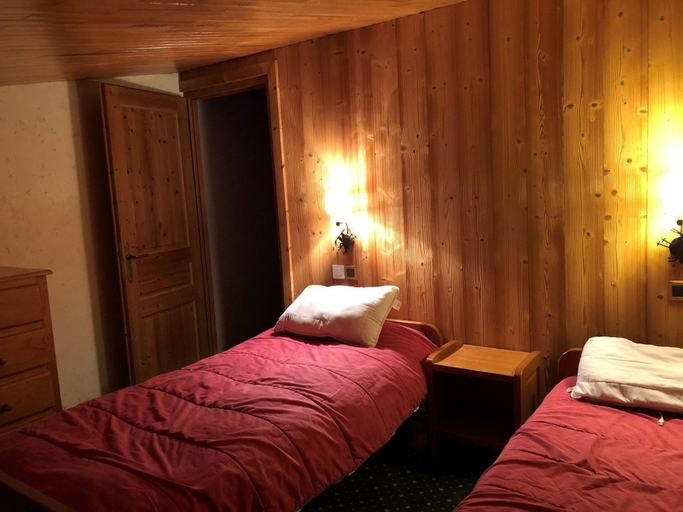 Room 3, Comfort at Les Deux Alpes, Isère