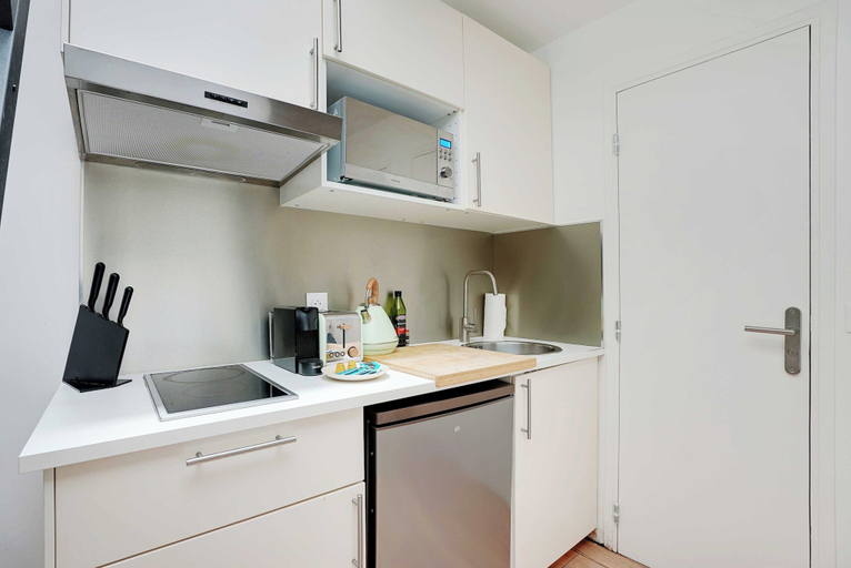 Private kitchen 4, Cosy Apartment - 1br/2p - Near Paris, Val-de-Marne