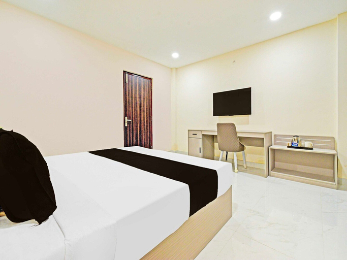 Room 4, Hotel Sanath Nagar Near Railway Station, Ranga Reddy